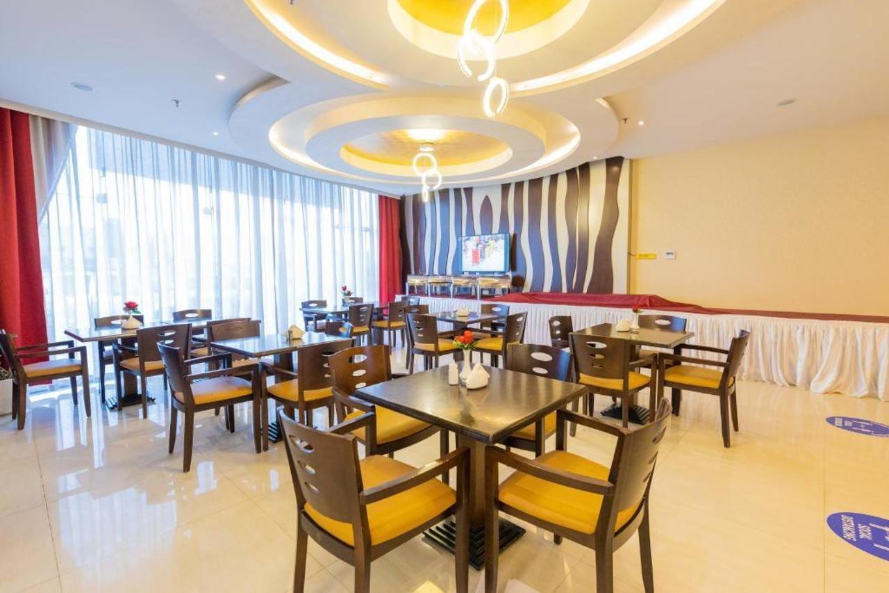 Ewan Tower Hotel Apartments Ajman Exterior photo